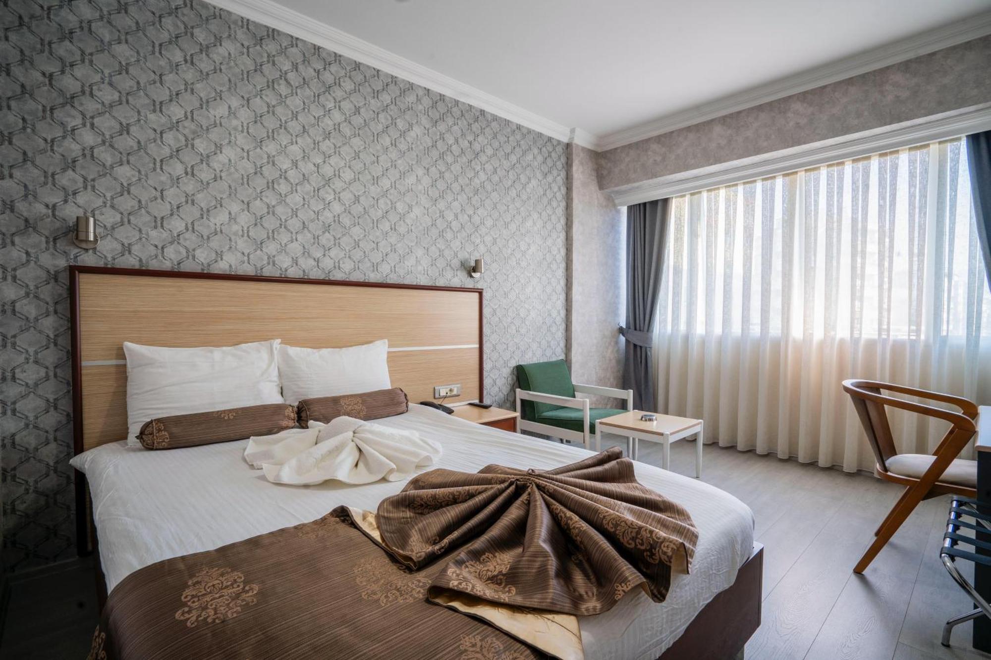 Halley Otel Denizli  Bagian luar foto